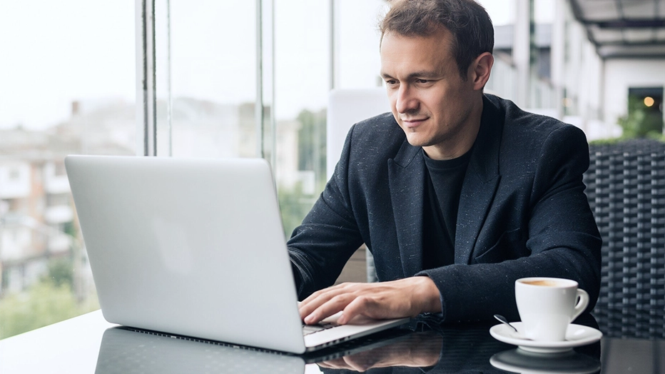Formica AI platform for automated AML and KYC compliance and customer fraud prevention.